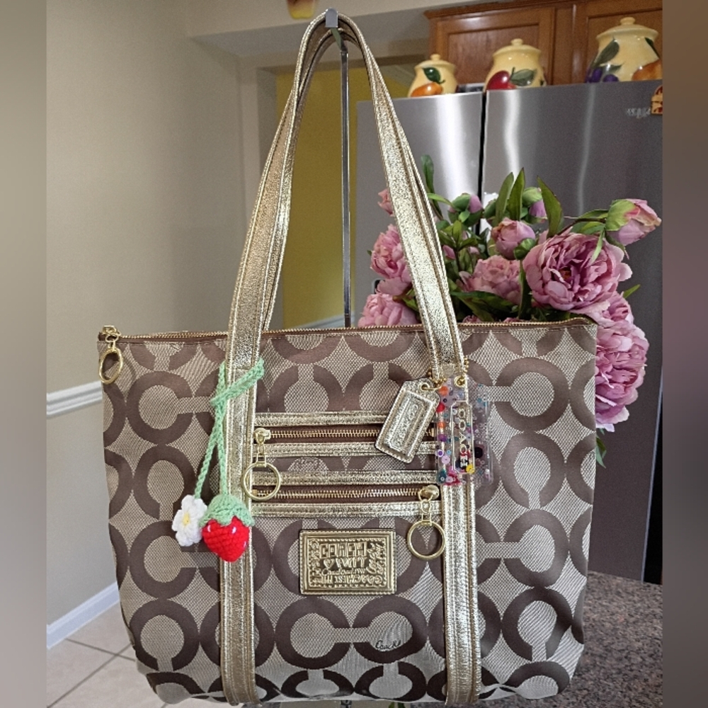 Coach Poppy Signature Op Art Glam Khaki/Gold Tote
